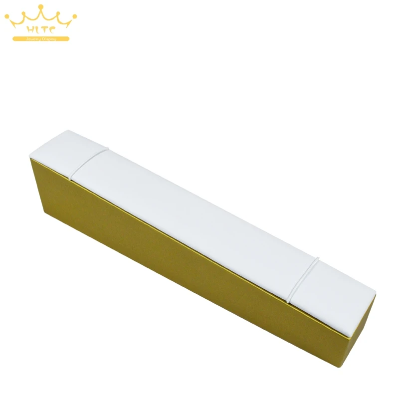 Gold And White PU Leatherette Jewelry Display Necklace Stand Pendant Holder Window Show Cases 22x5x3.5cm
Gold And White PU Leatherette Jewelry Display Necklace Stand Pendant Holder Window Show Cases 22x5x3.5cm