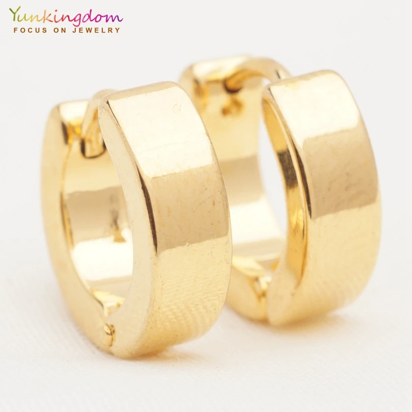 Yunkingdom 2018 new hiphop style gold color earrings stainless steel hoop earrings for women wholesale UE0331
Yunkingdom 2018 new hiphop style gold color earrings stainless steel hoop earrings for women wholesale UE0331