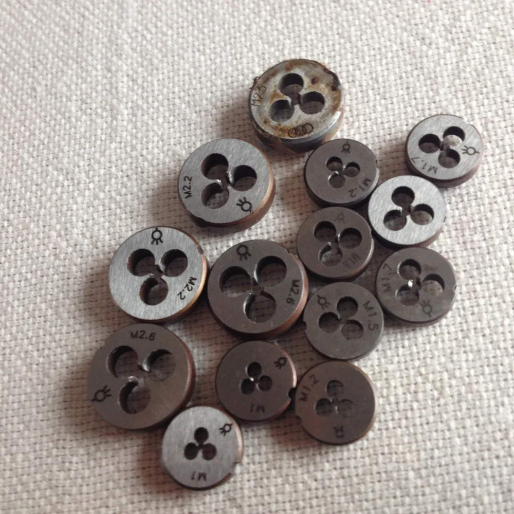 Free shipping of full sizes11PCS/set Mini Metric threading die from M1-M2.6 Threading Tools Lathe Model Engineer Thread Maker
Free shipping of full sizes11PCS/set Mini Metric threading die from M1-M2.6 Threading Tools Lathe Model Engineer Thread Maker
