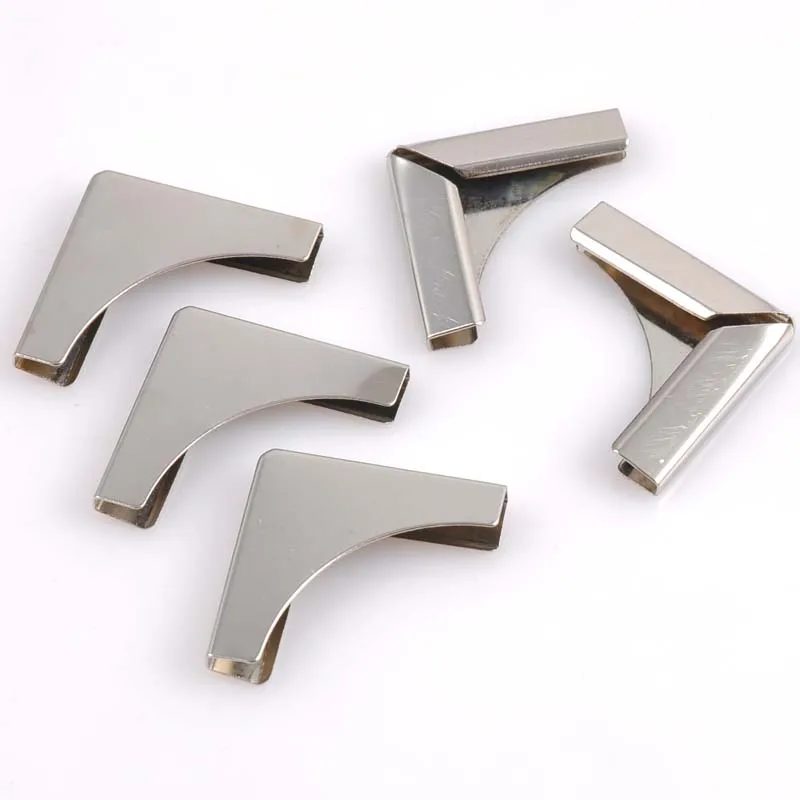 Description Picture 6 of itemSilver 10Pcs 2color Metal Book Corner Trilateral Albums Menus Folders Box Corner Protectors For Decor 33x33x8mm CP1498