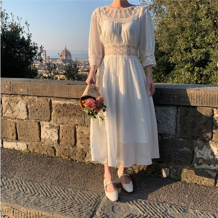 2019 Summer White Lace Split Joint Dress Hollow Out Vintage O Neck Long Temperament Dress Dew Waist
2019 Summer White Lace Split Joint Dress Hollow Out Vintage O Neck Long Temperament Dress Dew Waist