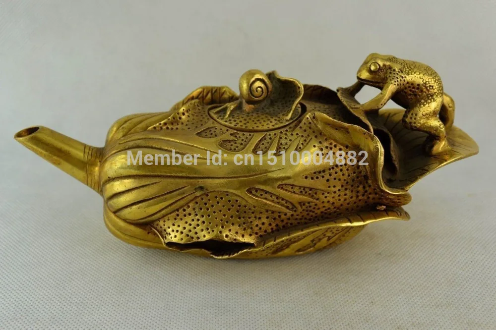 shitou 004 China Old Exquisite Bronze Of cabbage Frog Statue Wealth discount 30% (C0324)
shitou 004 China Old Exquisite Bronze Of cabbage Frog Statue Wealth discount 30% (C0324)