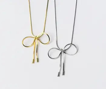 1pc Hollow Butterfly knot/ Bowknot Pendant Snakebone Chain Necklace 100% Real. 925 Sterling Silver Fine Jewelry GTLX1566
1pc Hollow Butterfly knot/ Bowknot Pendant Snakebone Chain Necklace 100% Real. 925 Sterling Silver Fine Jewelry GTLX1566