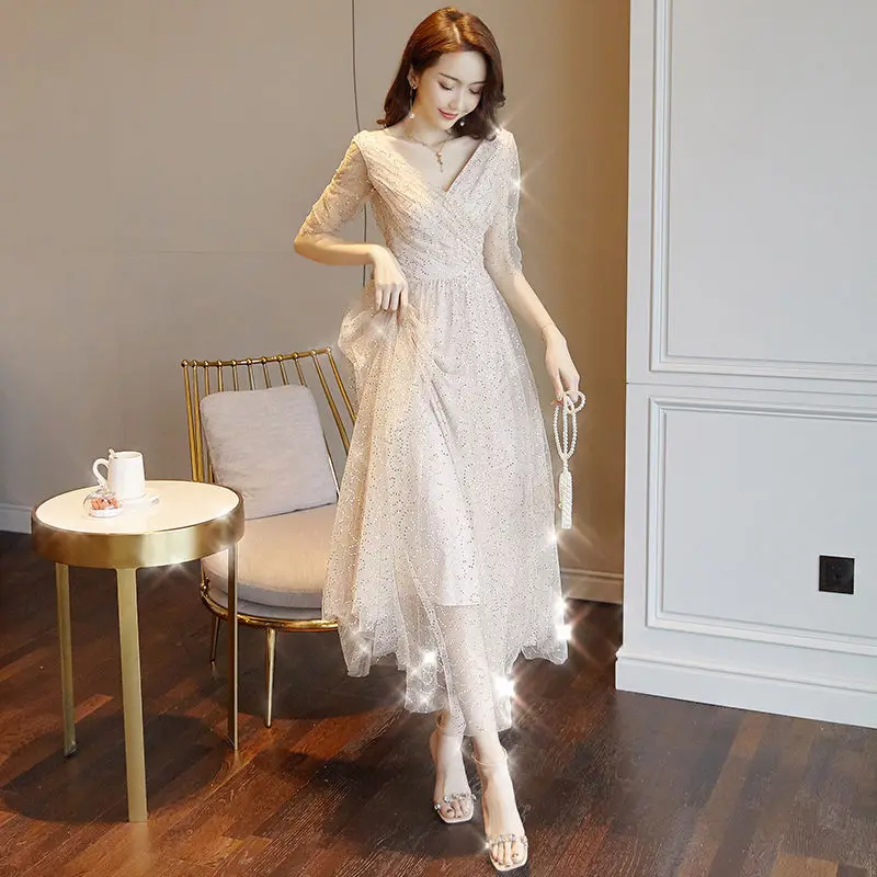 v-neck dresses women dresses party dresses lace bling dinner clothing korean style dignity and elegant lady summer dresses
v-neck dresses women dresses party dresses lace bling dinner clothing korean style dignity and elegant lady summer dresses