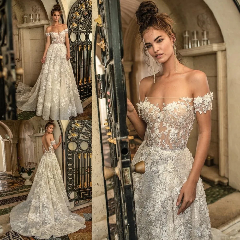 2019 Sexy Wedding Dress Backless Off the Shoulder Lace Applique Beach Bridal Gowns Sweep Train Vestido De Novia
2019 Sexy Wedding Dress Backless Off the Shoulder Lace Applique Beach Bridal Gowns Sweep Train Vestido De Novia