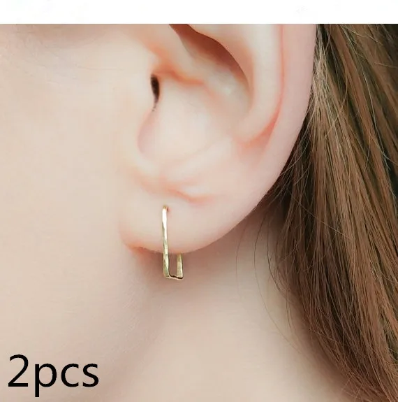 2pcs Small Open Hoop Earring Handmade Square Ear cuff Minimalist birthday presents for girlfriend creativ gift
2pcs Small Open Hoop Earring Handmade Square Ear cuff Minimalist birthday presents for girlfriend creativ gift