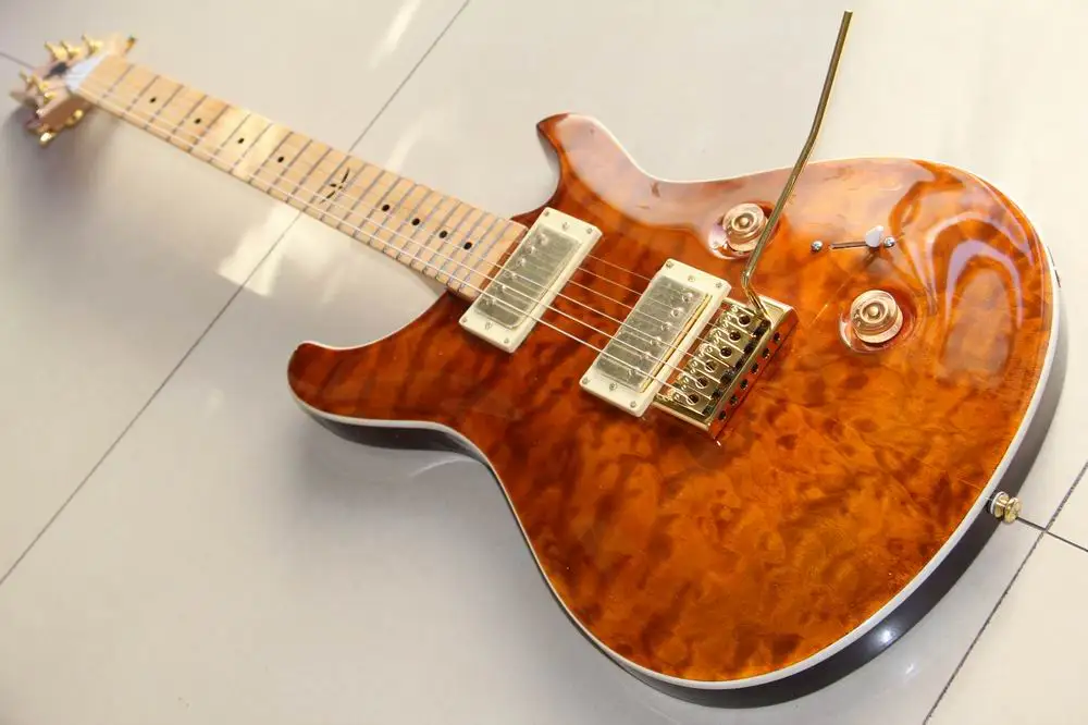 Wholesale Cnbald Custom electric guitar mahogany body maple neck gold hardware in brown burst 130101
Wholesale Cnbald Custom electric guitar mahogany body maple neck gold hardware in brown burst 130101