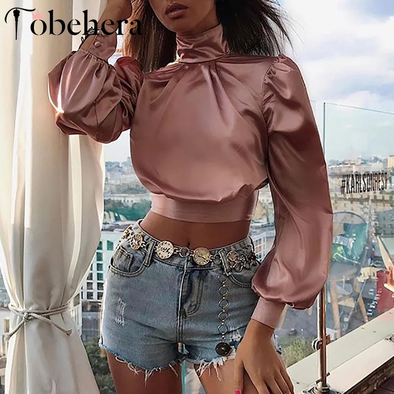 Glamaker Women sexy backless short blouse Long lantern sleeve vintage satin blouse top Female crop top pink 39 s blouse tie bow
Glamaker Women sexy backless short blouse Long lantern sleeve vintage satin blouse top Female crop top pink 39 s blouse tie bow