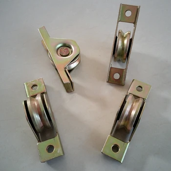 2 inch sliding gate roller groove V with inside support,wheel diameter 48mm,thickness 18mm.
2 inch sliding gate roller groove V with inside support,wheel diameter 48mm,thickness 18mm.