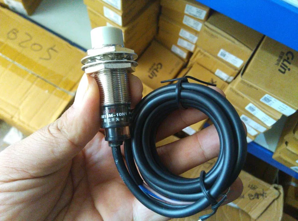 Абсолютно новый оригинальный аутентичный C-Lin LJM18M-10N1 DC три провода NPN нормально открытый Индуктивный бесконтактный переключатель
Абсолютно новый оригинальный аутентичный C-Lin LJM18M-10N1 DC три провода NPN нормально открытый Индуктивный бесконтактный переключатель