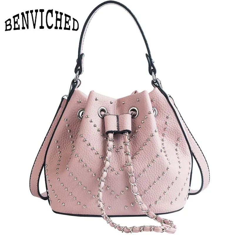 BENVICHED Small bag women 2019 new Korean version joker fashion chain rivet single shoulder hand bucket bag c097
BENVICHED Small bag women 2019 new Korean version joker fashion chain rivet single shoulder hand bucket bag c097