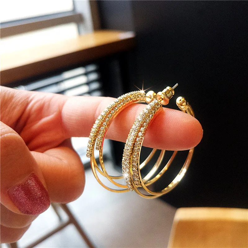 New Fashion Simple Round Earrings For Women Europe and America Inlaid Zircon Exaggerated Geometric Personality Jewelry
New Fashion Simple Round Earrings For Women Europe and America Inlaid Zircon Exaggerated Geometric Personality Jewelry