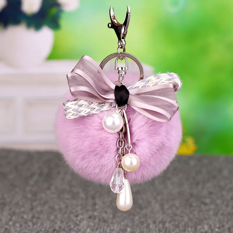 Rhinestone leaf car keychain women's bag pendant for audi Crystal Pendant keychain plush hair ball gift car interior accessories
Rhinestone leaf car keychain women's bag pendant for audi Crystal Pendant keychain plush hair ball gift car interior accessories