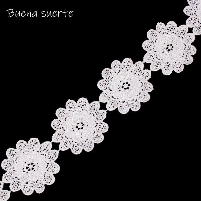 Buena Suerte 2018 NEW 5cm White Flower African Lace Fabric Handmade Trim Patchwork Lace Ribbon DIY Garment Sewing Accessories
Buena Suerte 2018 NEW 5cm White Flower African Lace Fabric Handmade Trim Patchwork Lace Ribbon DIY Garment Sewing Accessories