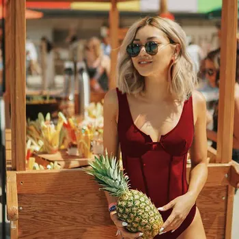 Catsuit Polyester Cotton Broadcloth Real Sexy Bodysuit Rushed Body 2020 Free Shipping V-neck Breathable Casual Jumpsuit Female
Catsuit Polyester Cotton Broadcloth Real Sexy Bodysuit Rushed Body 2020 Free Shipping V-neck Breathable Casual Jumpsuit Female