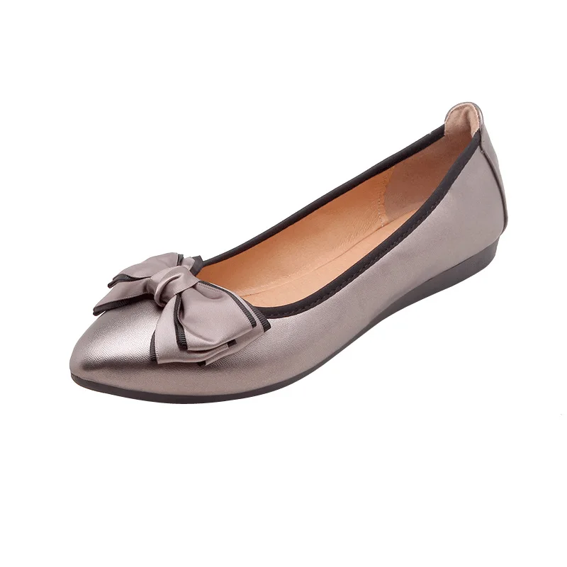 Women Shoes Flats New Ballet Flats Boat Shoes Woman Fashion Casual Plus Size Luxury Design High Qualtiy Soft Bottom Promotion
Women Shoes Flats New Ballet Flats Boat Shoes Woman Fashion Casual Plus Size Luxury Design High Qualtiy Soft Bottom Promotion