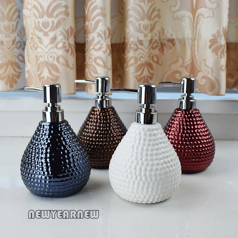 NEWYEARNEW European Ceramic hand washing liquid bottle Bottling Hotel soap dispenser Emulsion Bathroom accessories
NEWYEARNEW European Ceramic hand washing liquid bottle Bottling Hotel soap dispenser Emulsion Bathroom accessories