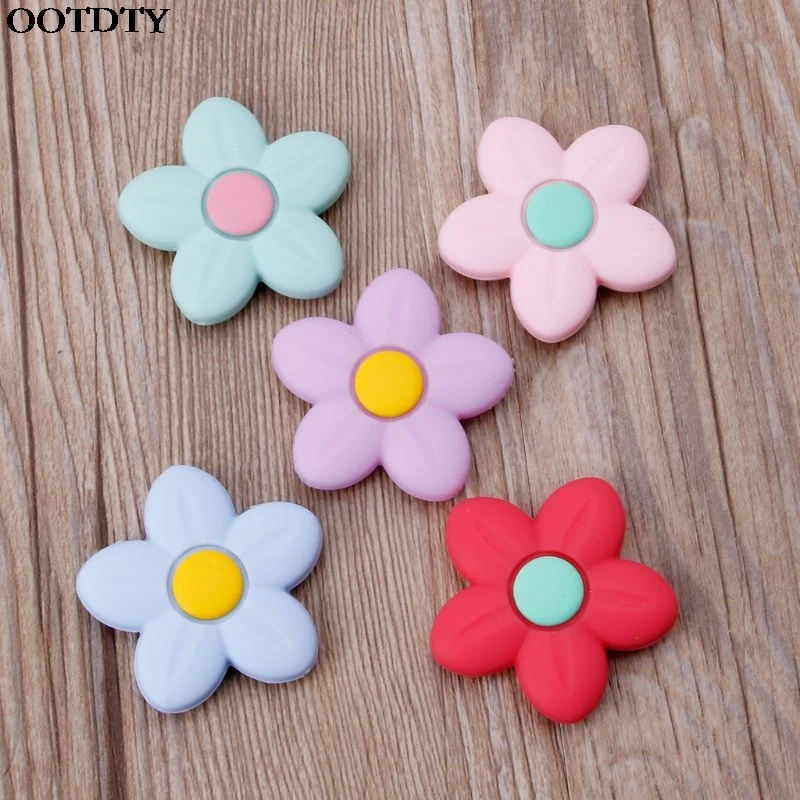 Silicone Beads Flower Shape Charm Teether Baby Teething Jewelry Nursing Baby Oral Care For Pacifier Holder Necklace
Silicone Beads Flower Shape Charm Teether Baby Teething Jewelry Nursing Baby Oral Care For Pacifier Holder Necklace