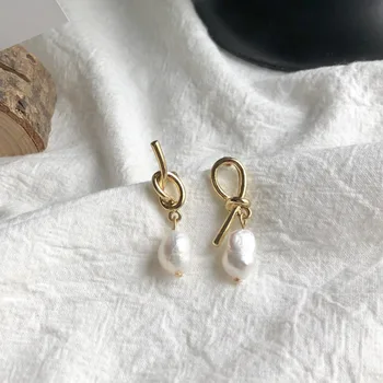New Fashion Trendy S925 Silver Needle Geometric Irregular Natural Freshwater Pearl Asymmetric Drop Earrings For Women Pendientes
New Fashion Trendy S925 Silver Needle Geometric Irregular Natural Freshwater Pearl Asymmetric Drop Earrings For Women Pendientes