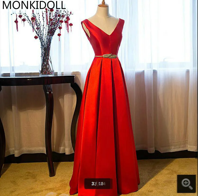 New design simple red satin sleeveless v neck prom dress real picture floor length with sashes long prom gowns celebrity dresses
New design simple red satin sleeveless v neck prom dress real picture floor length with sashes long prom gowns celebrity dresses