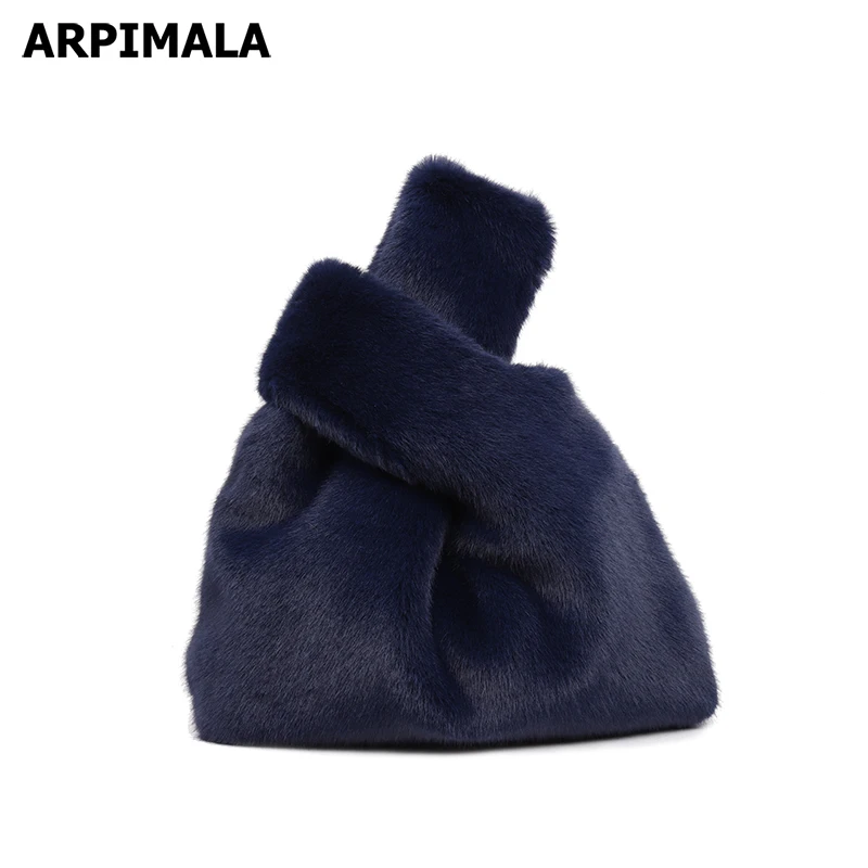 ARPIMALA 2018 Women Faux Mink Fur Handbags Clutch Bag Luxury Designer Evening Bag Famous Brand Ladies Grab Bags Shopper Tote
ARPIMALA 2018 Women Faux Mink Fur Handbags Clutch Bag Luxury Designer Evening Bag Famous Brand Ladies Grab Bags Shopper Tote