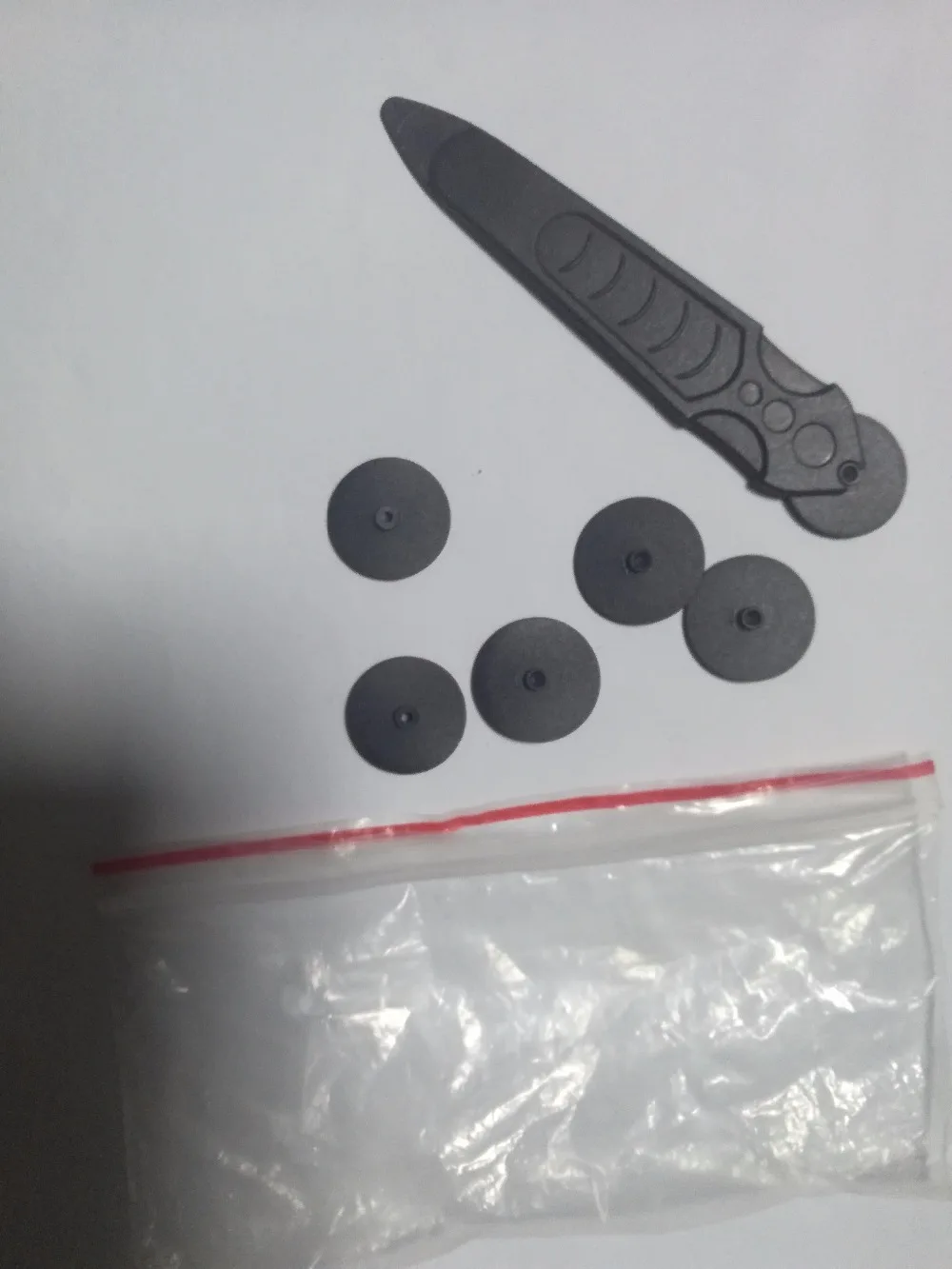 New Design Opening Wheel Tool for iMac 21" 27" A1418 A1419 Roller Opening Tool with Replacement wheels Disassemble Repair kit
New Design Opening Wheel Tool for iMac 21" 27" A1418 A1419 Roller Opening Tool with Replacement wheels Disassemble Repair kit