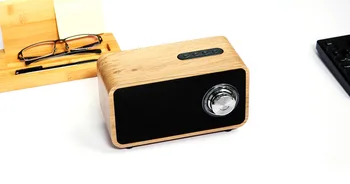 Retro classic wooden Bluetooth audio wireless card mini speaker portable phone universal subwoofer
Retro classic wooden Bluetooth audio wireless card mini speaker portable phone universal subwoofer