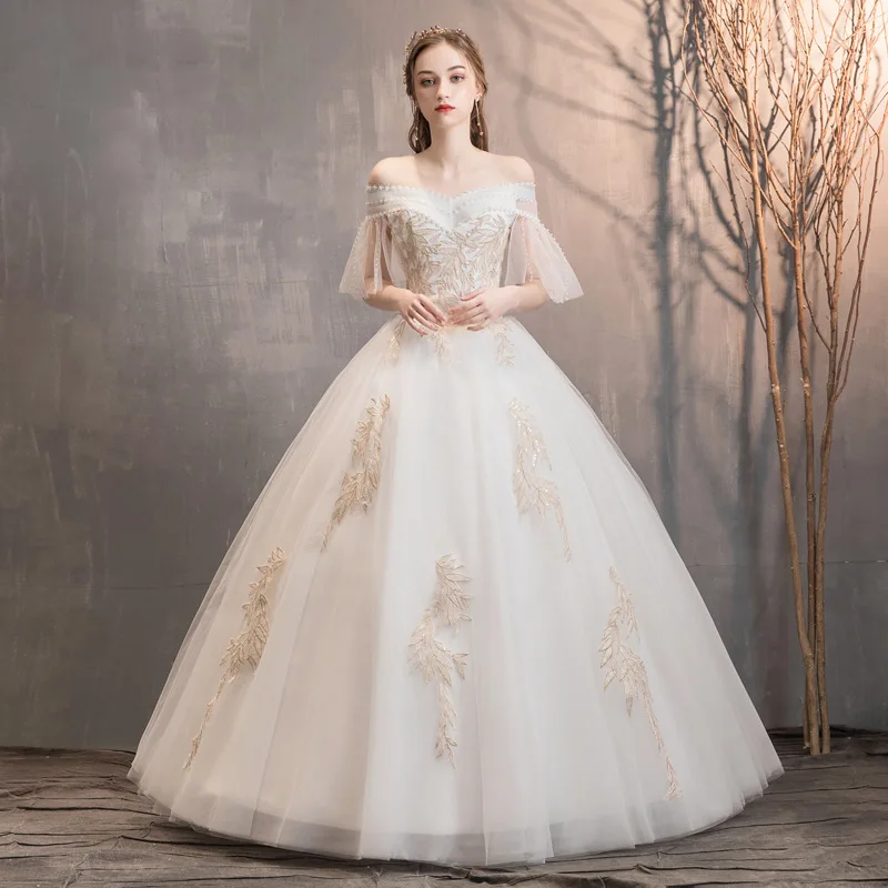 2019 New Sexy Boat Neck Off The Shoulder Wedding Dress Sweet Lace Flower Beading Plus Size Slim Bridal Gown Vestido De Noiva L
2019 New Sexy Boat Neck Off The Shoulder Wedding Dress Sweet Lace Flower Beading Plus Size Slim Bridal Gown Vestido De Noiva L