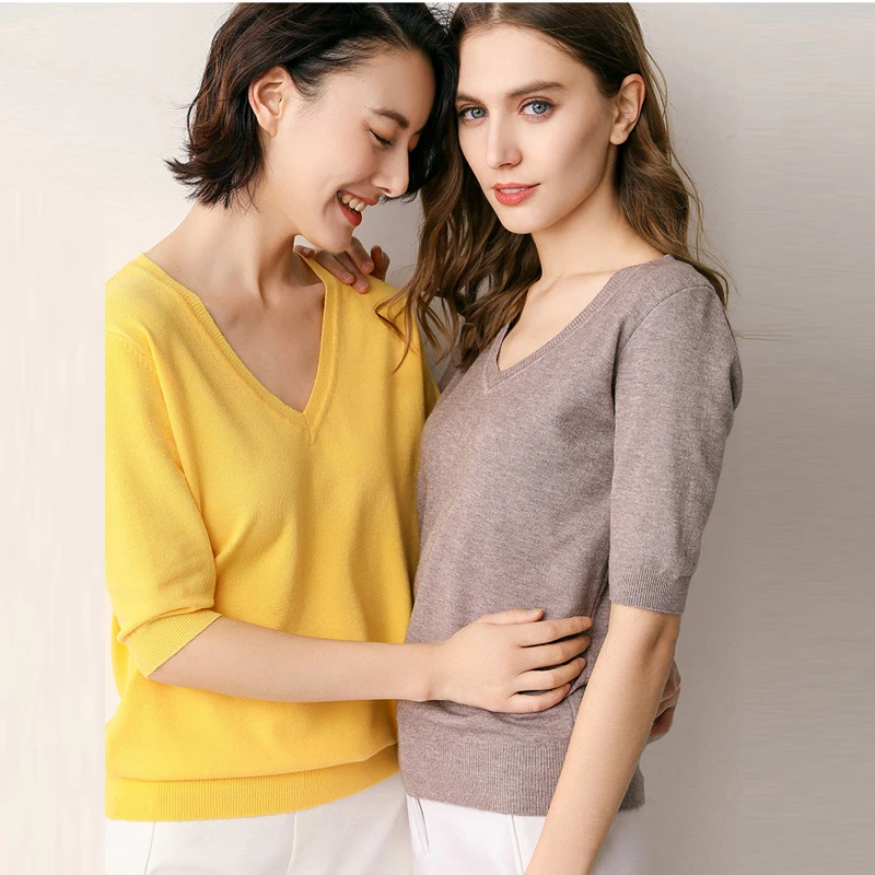 DASSWEI Knitted Women Sweater 2019 New Fashion Casual Short Sleeve V-Neck Pullover Top Plus Size Loose Solid Color Sweater Femme
DASSWEI Knitted Women Sweater 2019 New Fashion Casual Short Sleeve V-Neck Pullover Top Plus Size Loose Solid Color Sweater Femme
