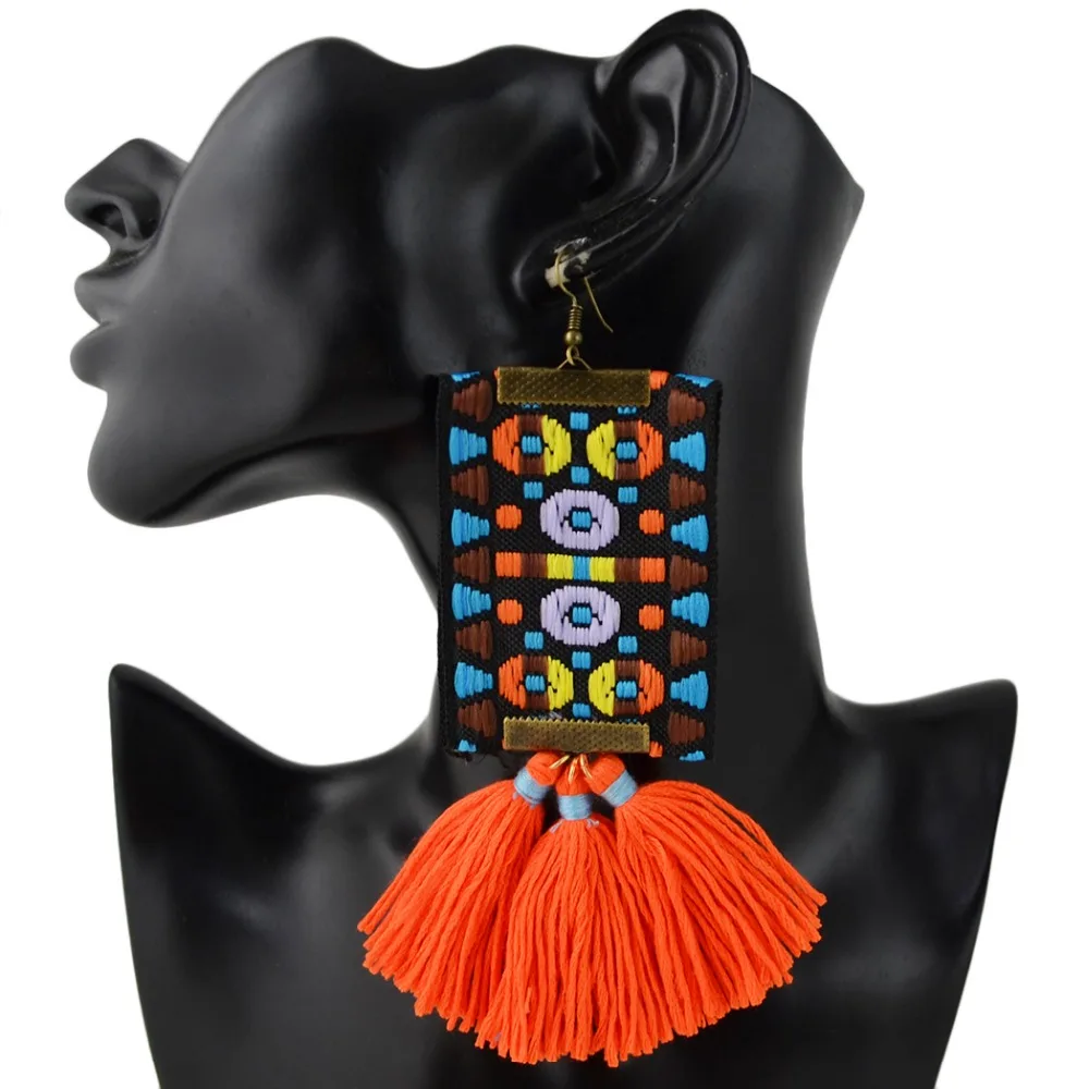 Bohemian Gypsy New Fashion 3 Colors Colorful Big Long Earrings Cloth Thread Tassel Geometric Pendant Drop Dangle Ethnic Earrings
Bohemian Gypsy New Fashion 3 Colors Colorful Big Long Earrings Cloth Thread Tassel Geometric Pendant Drop Dangle Ethnic Earrings