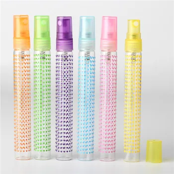 1Pieces Printing Point 10 ML mini Spray Portable Amber Glass Refillable Perfume Bottle Empty Essential Oil Case With Plastic Cap
1Pieces Printing Point 10 ML mini Spray Portable Amber Glass Refillable Perfume Bottle Empty Essential Oil Case With Plastic Cap