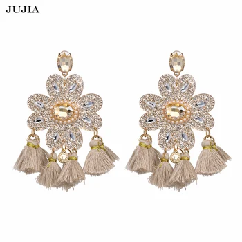 JUJIA Bohemian Ethnic Tassel Earrings Statement Earring Jewelry oorbellen Flower Crystal Fringed Earrings
JUJIA Bohemian Ethnic Tassel Earrings Statement Earring Jewelry oorbellen Flower Crystal Fringed Earrings