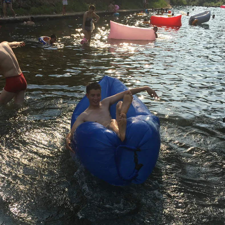 3869957344_1033690690