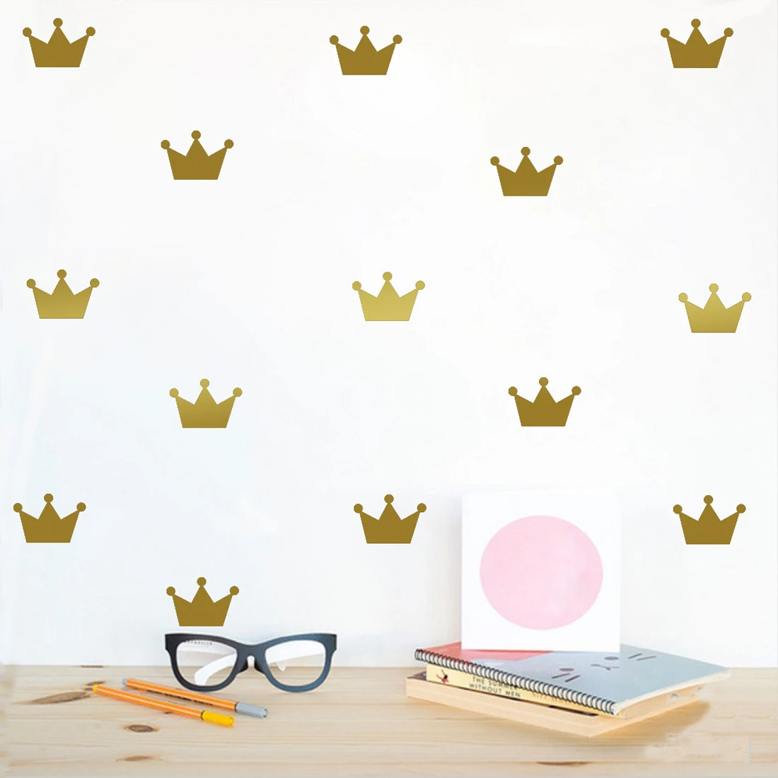 Crown wall stickers bedroom children's room crown wall stickers princess baby girl wall decoration pattern wall stickers
Crown wall stickers bedroom children's room crown wall stickers princess baby girl wall decoration pattern wall stickers