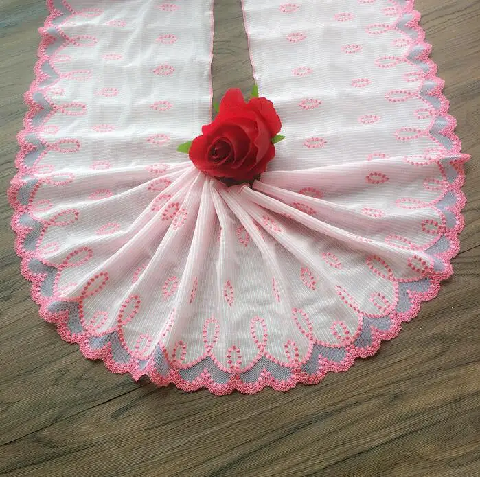 2019 New Arrival 3 Meters Embroidery Lace Trim Design for Wedding Bridal Garment Decoration Romantic Pink Lace Fabric 20cm
2019 New Arrival 3 Meters Embroidery Lace Trim Design for Wedding Bridal Garment Decoration Romantic Pink Lace Fabric 20cm