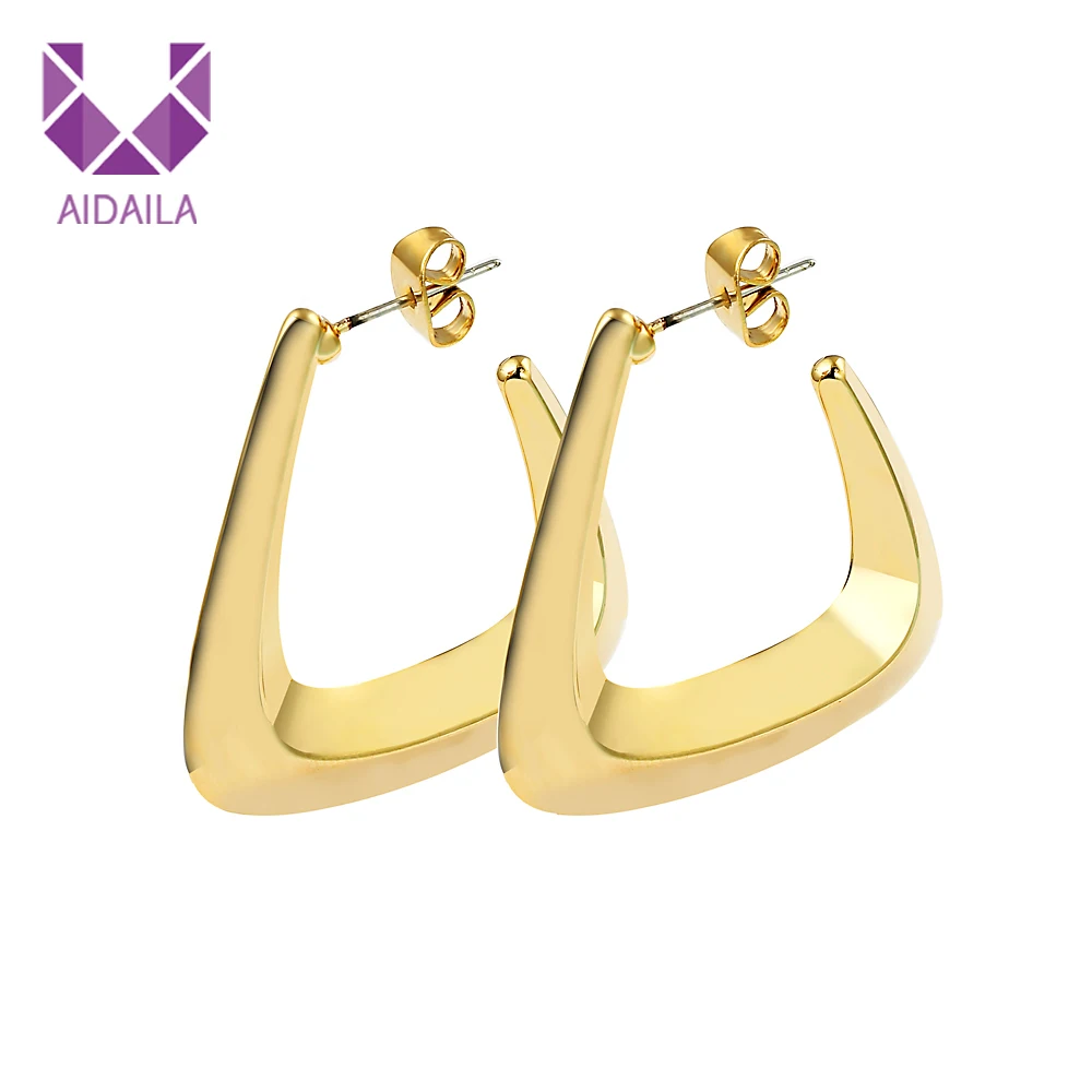 Women Earring Triangle Shape Earings Vintage Geometric Earrings Designer Earrings for Women Fashion Jewelry 2019
Women Earring Triangle Shape Earings Vintage Geometric Earrings Designer Earrings for Women Fashion Jewelry 2019