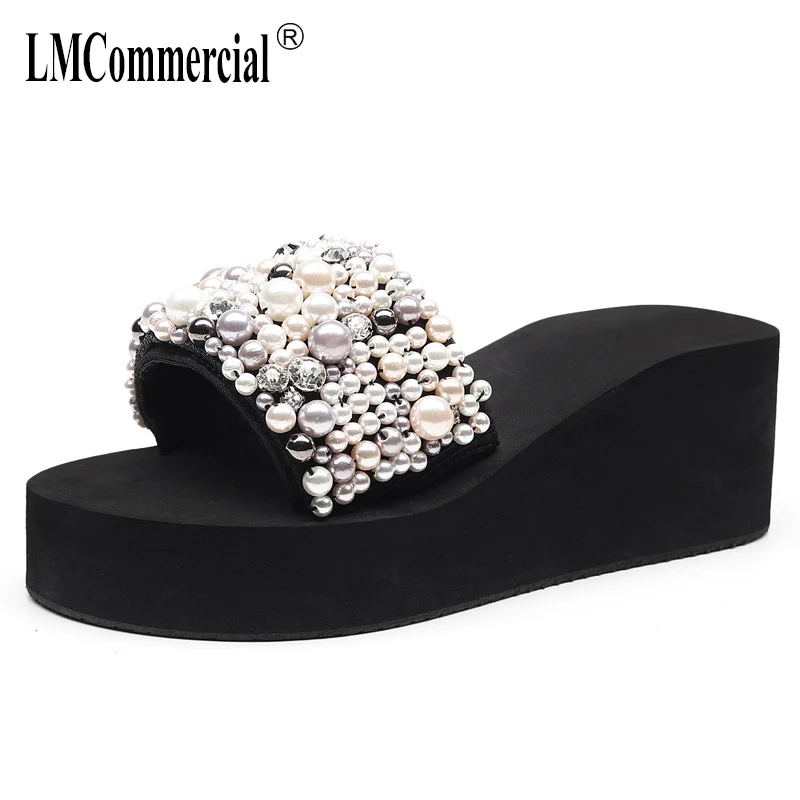 Pearl Beach Slippers Womens Holiday Fashion Slippers Women Slopes Outside Summer Thick Bottom luxury shoes women Flip Flops
Pearl Beach Slippers Womens Holiday Fashion Slippers Women Slopes Outside Summer Thick Bottom luxury shoes women Flip Flops