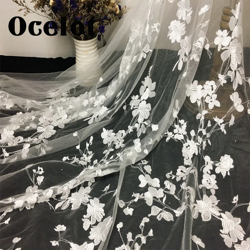 1yard Wedding Lace Fabric White French Embroidery Exquisite Lace Fabric For Lace Accessories Wedding Dress Clothes
1yard Wedding Lace Fabric White French Embroidery Exquisite Lace Fabric For Lace Accessories Wedding Dress Clothes