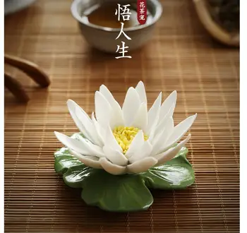Traditional Chinese Lotus Flower and Leaf Decorative Tea Ceramics Folk Custom Art and Craft Ornament Accessories Embellishment
Traditional Chinese Lotus Flower and Leaf Decorative Tea Ceramics Folk Custom Art and Craft Ornament Accessories Embellishment