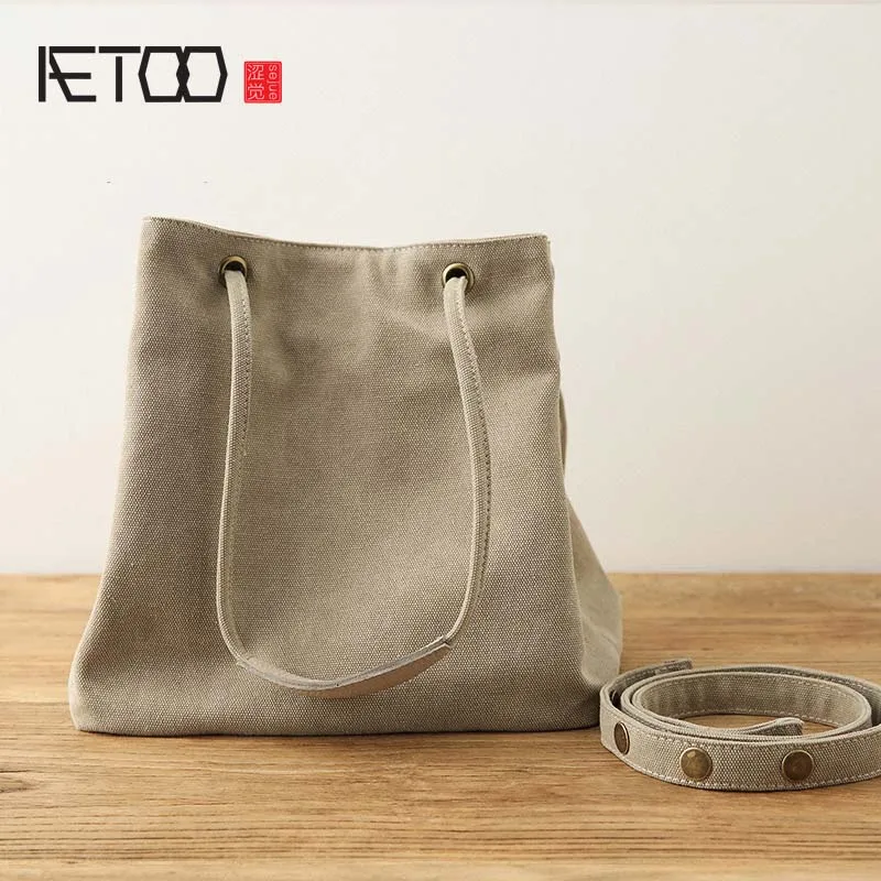 AETOO 2017 new Original retro large canvas handbag women fresh style high quality shoulder bag large capacity cotton bag
AETOO 2017 new Original retro large canvas handbag women fresh style high quality shoulder bag large capacity cotton bag