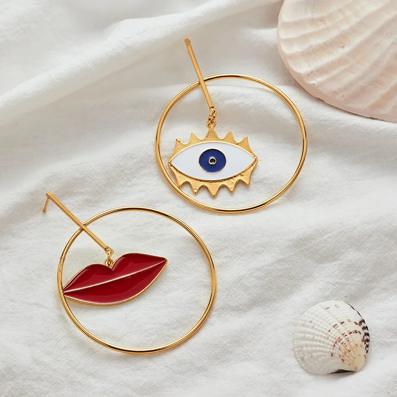 2019 Fashion Street Style Asymmetric Lip Evil Eye Charm Gold Loop Drop Earrings For Women Punk Party Earrings For Lady
2019 Fashion Street Style Asymmetric Lip Evil Eye Charm Gold Loop Drop Earrings For Women Punk Party Earrings For Lady