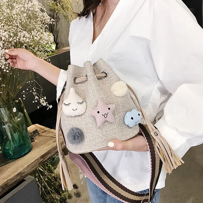 Women Tassel Bucket Small Bag Female Girl Shoulder Messenger Bag Straw CrossBody Clutch Bags Beach Handbags Coin phone Pure
Women Tassel Bucket Small Bag Female Girl Shoulder Messenger Bag Straw CrossBody Clutch Bags Beach Handbags Coin phone Pure
