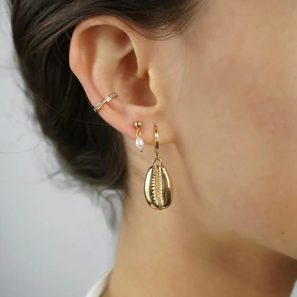 gold filled sea shell dangle earring summer beach gift for girl women cute lovely fashion charming jewelry
gold filled sea shell dangle earring summer beach gift for girl women cute lovely fashion charming jewelry