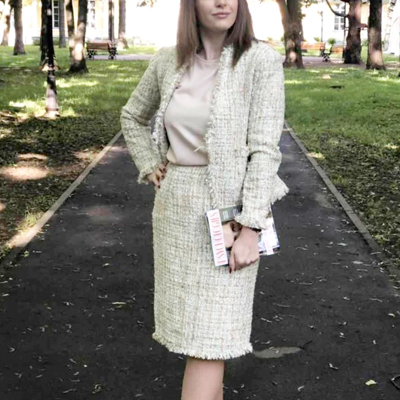 Women's skirt suit Professional tweed jacket + skirt 2019 spring / autumn / winter women's jacket ladies 2 Piece skirt suit
Women's skirt suit Professional tweed jacket + skirt 2019 spring / autumn / winter women's jacket ladies 2 Piece skirt suit
