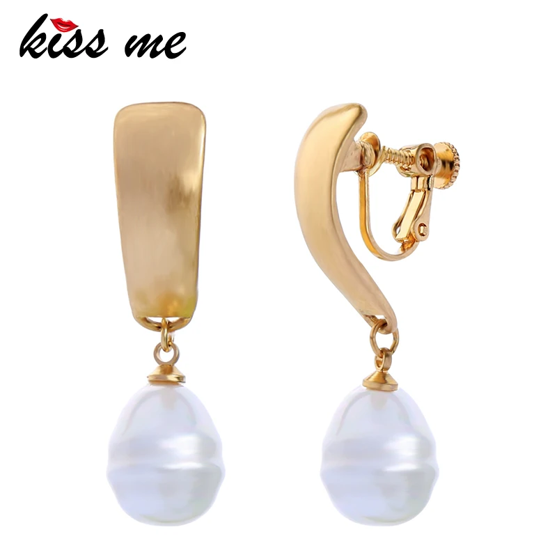 KISS ME Clip On Earrings Gold Color Alloy Freshater Pearl Ear Cuff Fashion Jewelry 2019 Clip Earrings Without Piercing
KISS ME Clip On Earrings Gold Color Alloy Freshater Pearl Ear Cuff Fashion Jewelry 2019 Clip Earrings Without Piercing