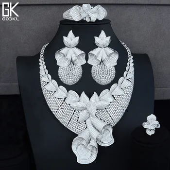 GODKI Luxury Pineapple Flower 4PC Nigerian Bridal Jewelry set For Women Cubic Zirconia Crystal CZ Dubai Indian Gold jewelry Set
GODKI Luxury Pineapple Flower 4PC Nigerian Bridal Jewelry set For Women Cubic Zirconia Crystal CZ Dubai Indian Gold jewelry Set