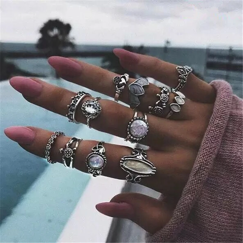 New Design Bohemian OM Rings Set For Women Vintage Crystal Knuckle Ring 12 Pcs/set Jewelry Wholesale Gift Hot Sale 
New Design Bohemian OM Rings Set For Women Vintage Crystal Knuckle Ring 12 Pcs/set Jewelry Wholesale Gift Hot Sale