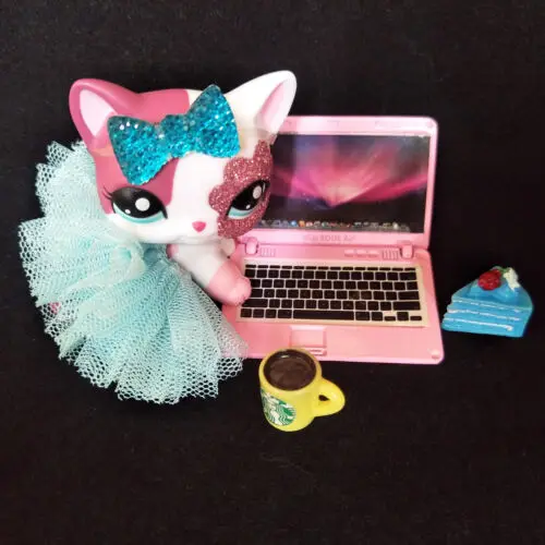 Pet Shop Short Hair Cat #2291 With 5pcs Accessories Very Rare Girls Gift Littlest
Pet Shop Short Hair Cat #2291 With 5pcs Accessories Very Rare Girls Gift Littlest