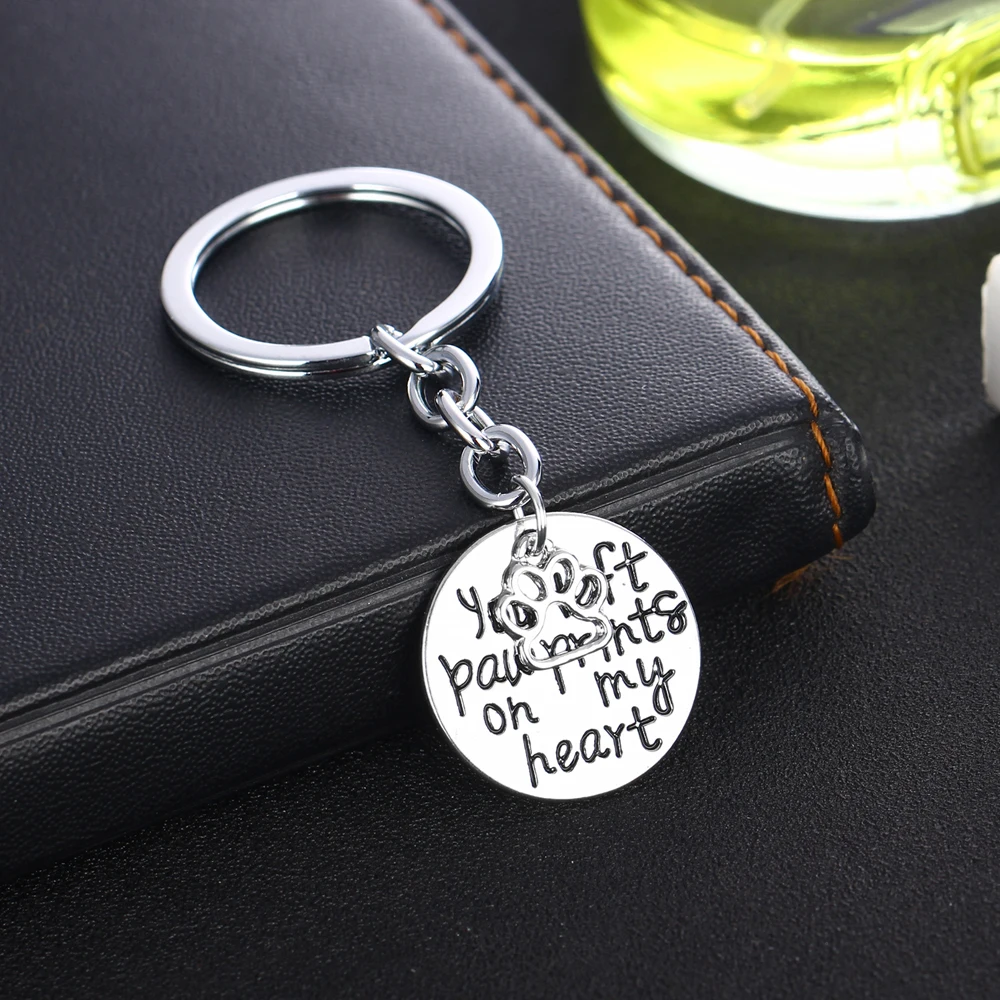 12PC Wholesale Hollow Dog Cat Paw You Left Paw Prints On My Heart Keychain Key Ring Love Keyring Friends Family Gifts Jewelry
12PC Wholesale Hollow Dog Cat Paw You Left Paw Prints On My Heart Keychain Key Ring Love Keyring Friends Family Gifts Jewelry