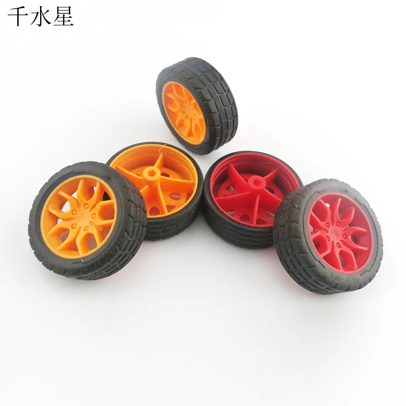 2*30mm fine texture rubber wheel toy car model wheel student DIY science production model accessories material
2*30mm fine texture rubber wheel toy car model wheel student DIY science production model accessories material